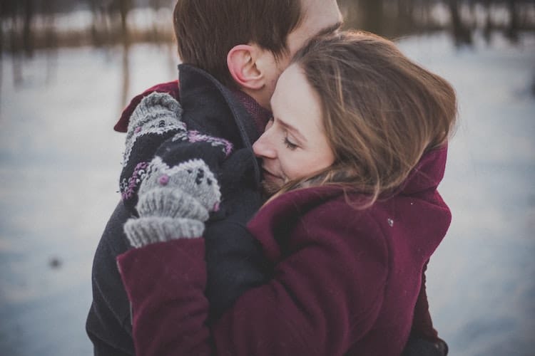 A Complete Guide to Mindful Gift-Giving This Year — How To Give Mindfully