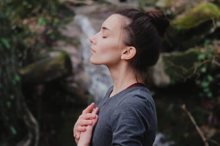 10 Tips for Teaching Mindfulness of Breathing Practices 10 Tips for Teaching Mindfulness of Breathing Practices